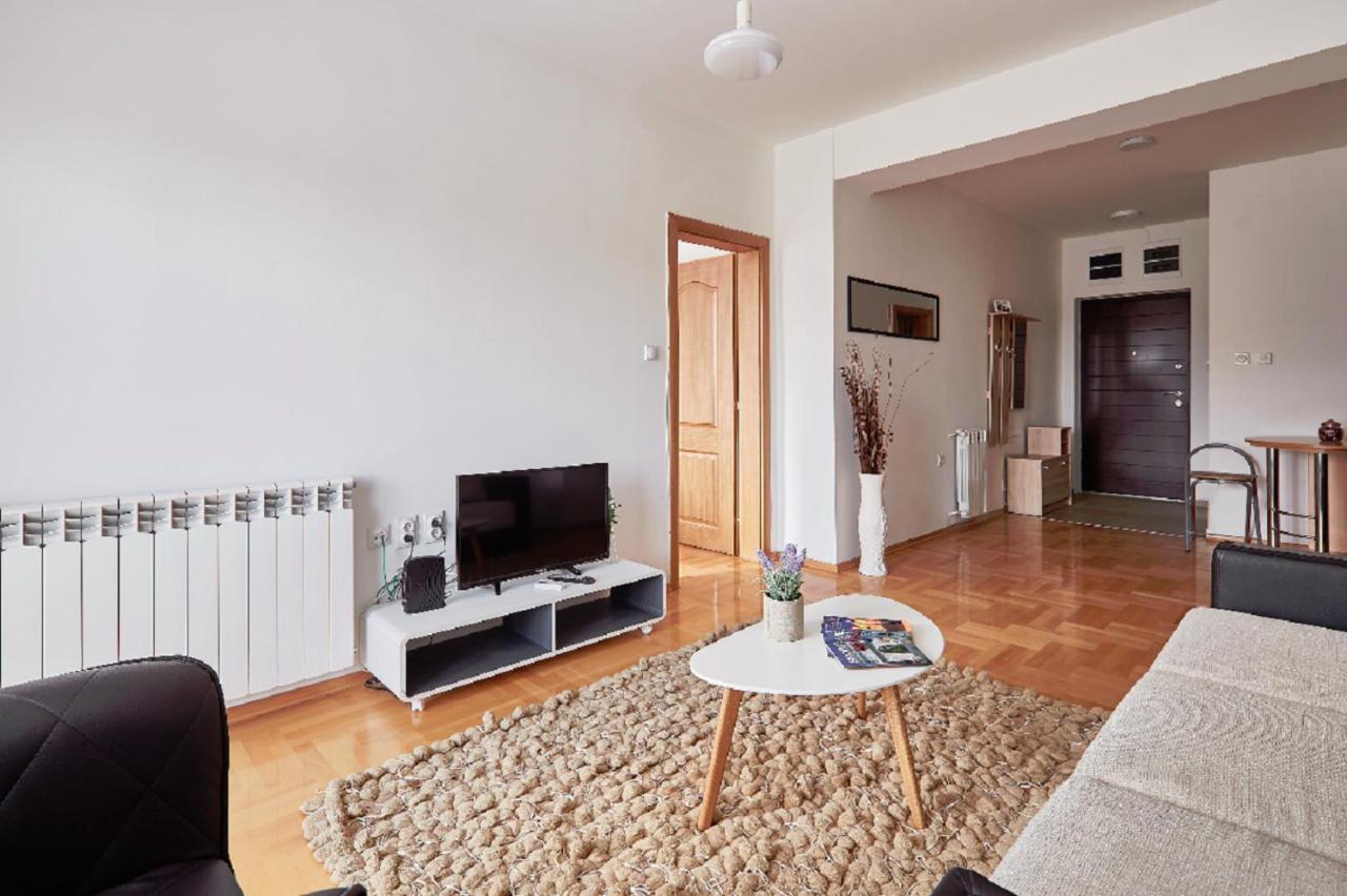Smart Apartments Skopje Eksteriør bilde